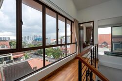 Highland Road (D19), Terrace #503956211